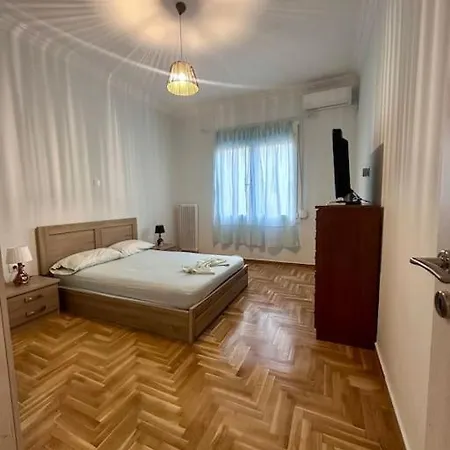 Jorges House In Athens-3